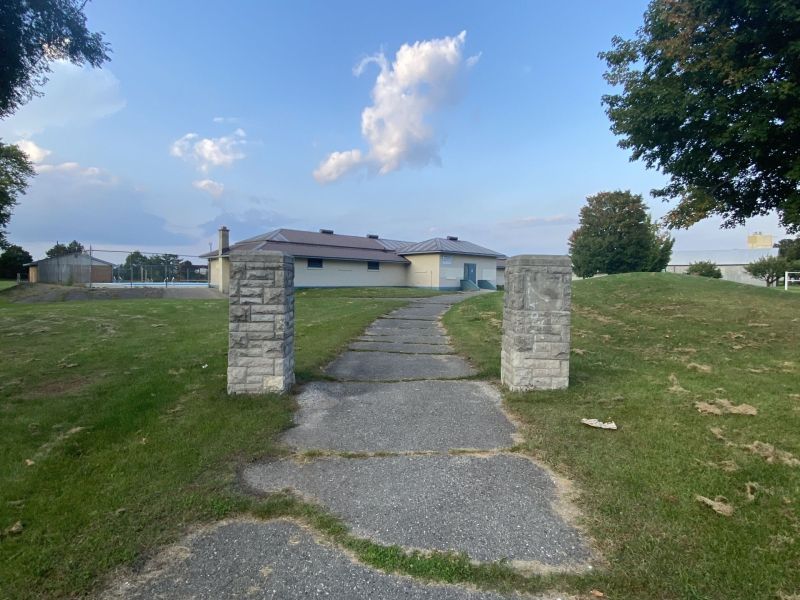 Silverwoods Park - southwest entrance